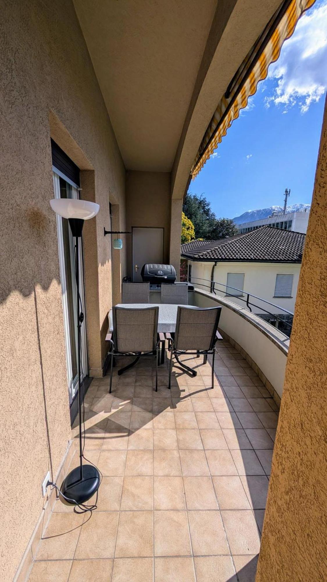 Locarno, Casa Pioda - Nahe Zentrum, Mit Balkon Und Parkplatz المظهر الخارجي الصورة